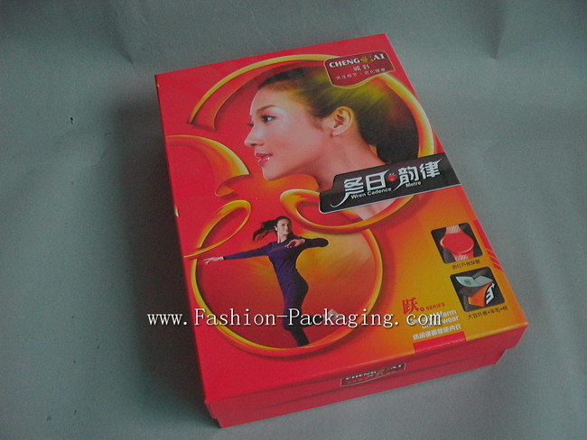 Luxury Rigid Apparel Box with Customize Design