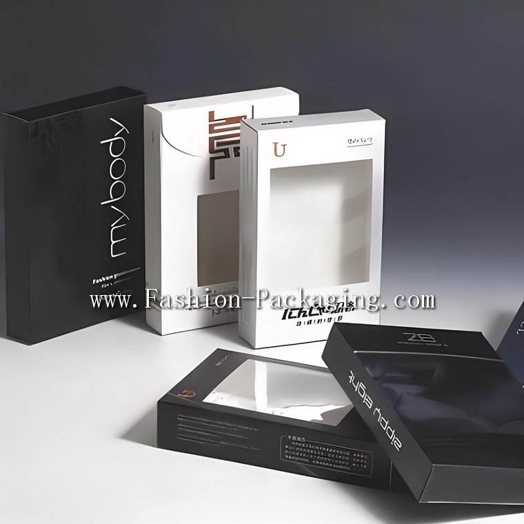 What Kind of Packaging for Clothes?
