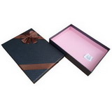 Fashion Scarf Box